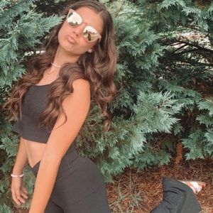 Meet your Posher, Emma